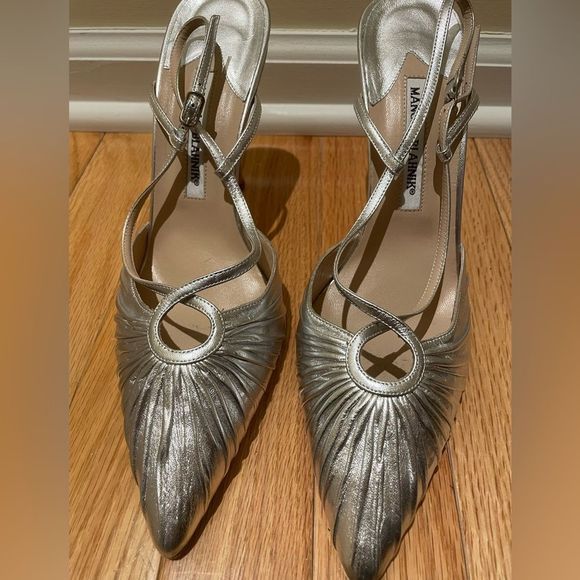 Manolo Blahnik Piggino Nappa Silver Heels - Picture 2 of 4
